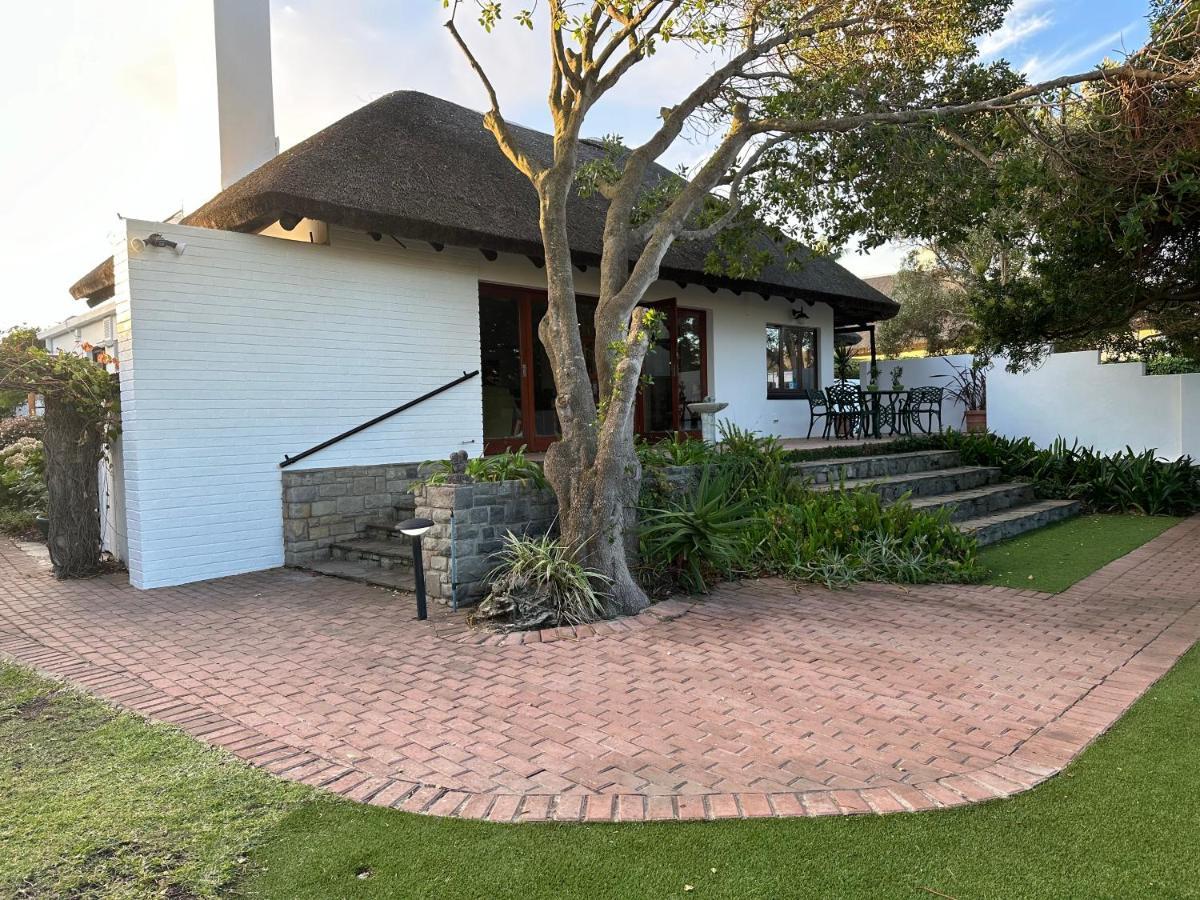 Gasthof House On Westcliff 4*